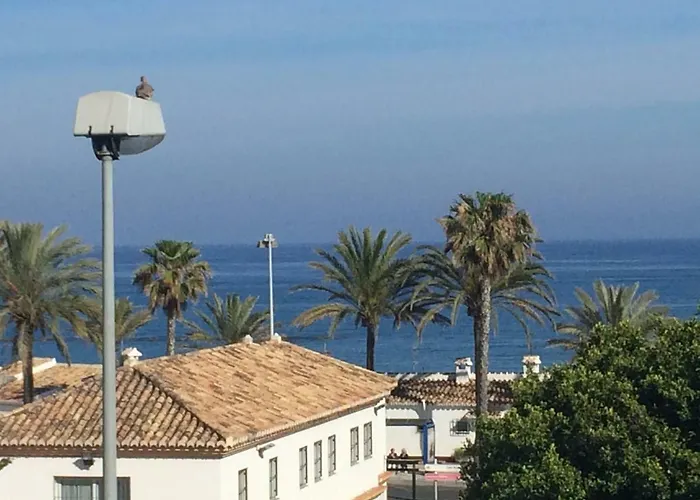 Frente Al Mar